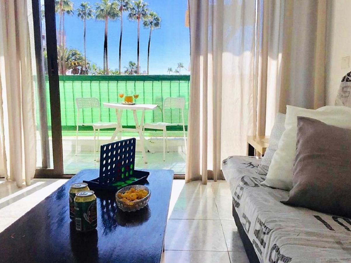 Apartmán Beach And Pool In Playa De Las Americas Exteriér fotografie